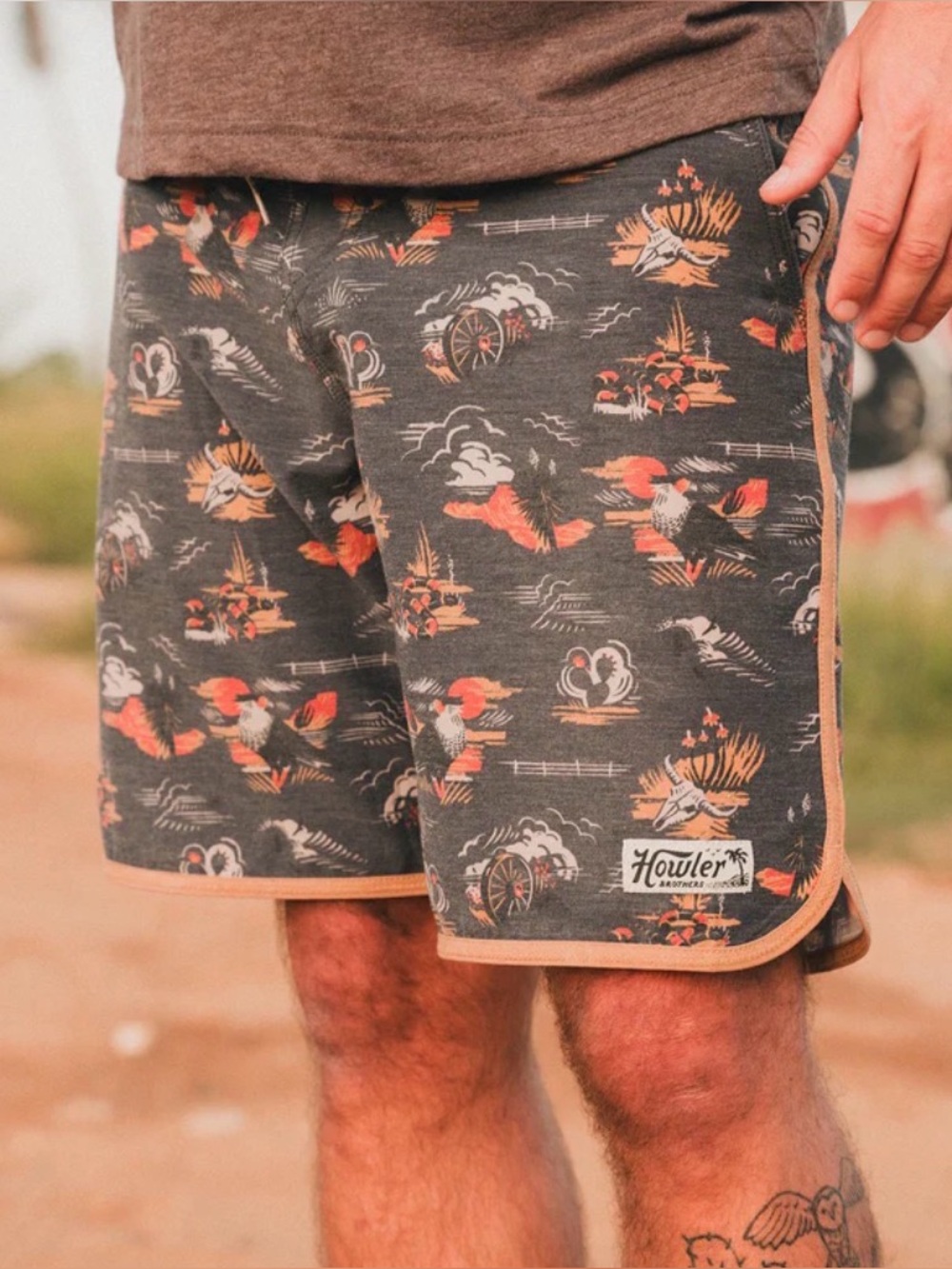 Howler Brothers Bruja Boardshorts Size 38 surfcore athleisure gorpcore skatecore